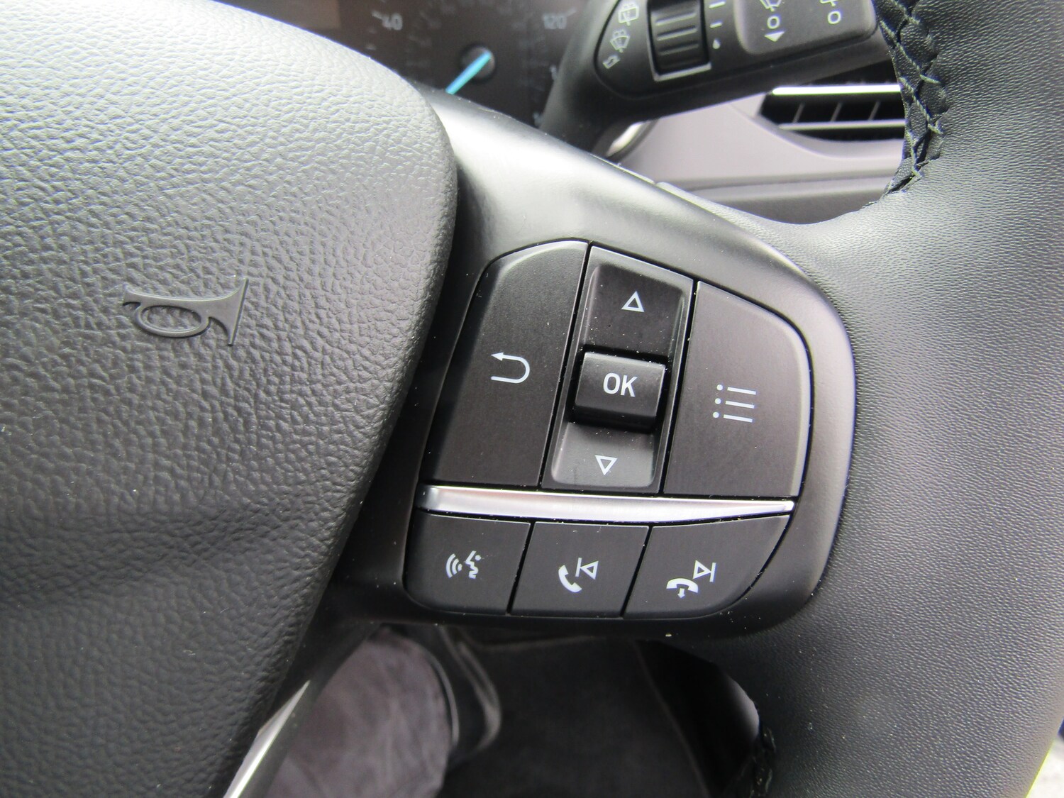 Used Ford Focus 2023 for sale - 76533818: Photo 19