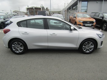 Used Ford Focus 2023 for sale - 76533818: Photo