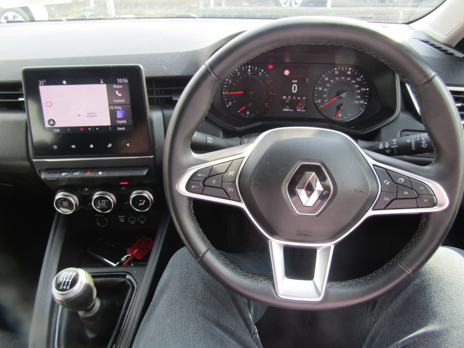 Used Renault Clio 2021 for sale - 76276398: Photo 13