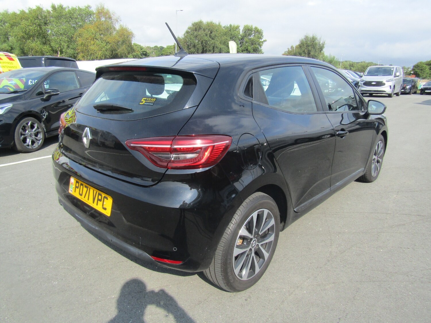 Used Renault Clio 2021 for sale - 76276398: Photo 3