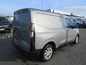 Used Ford Transit Courier 2025 for sale - 77841572: Photo