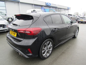Used Ford Focus 2023 for sale - 77803854: Photo