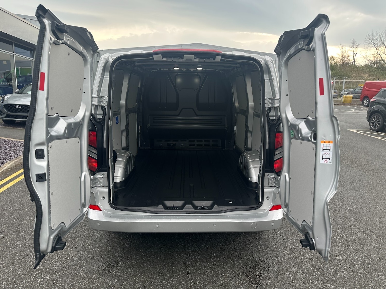 Used Ford Transit Custom for sale - 76622958: Photo 21