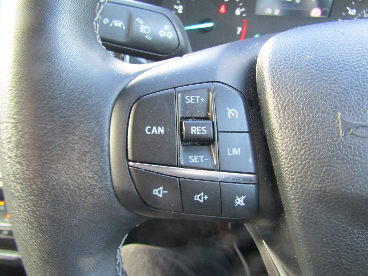 Used Ford Puma 2023 for sale - 76393630: Photo 24