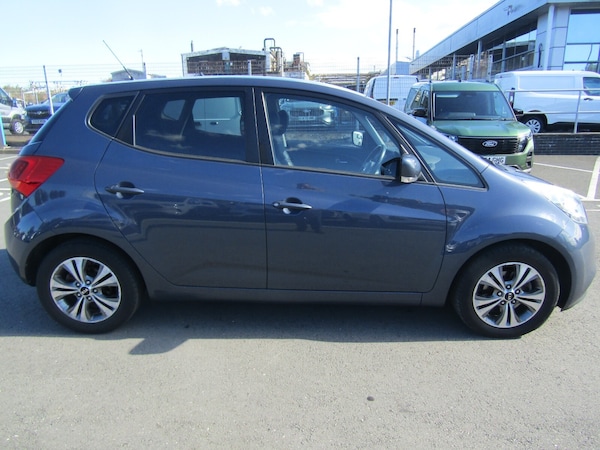 Used Kia Venga 2018 for sale - 76276390: Photo 2
