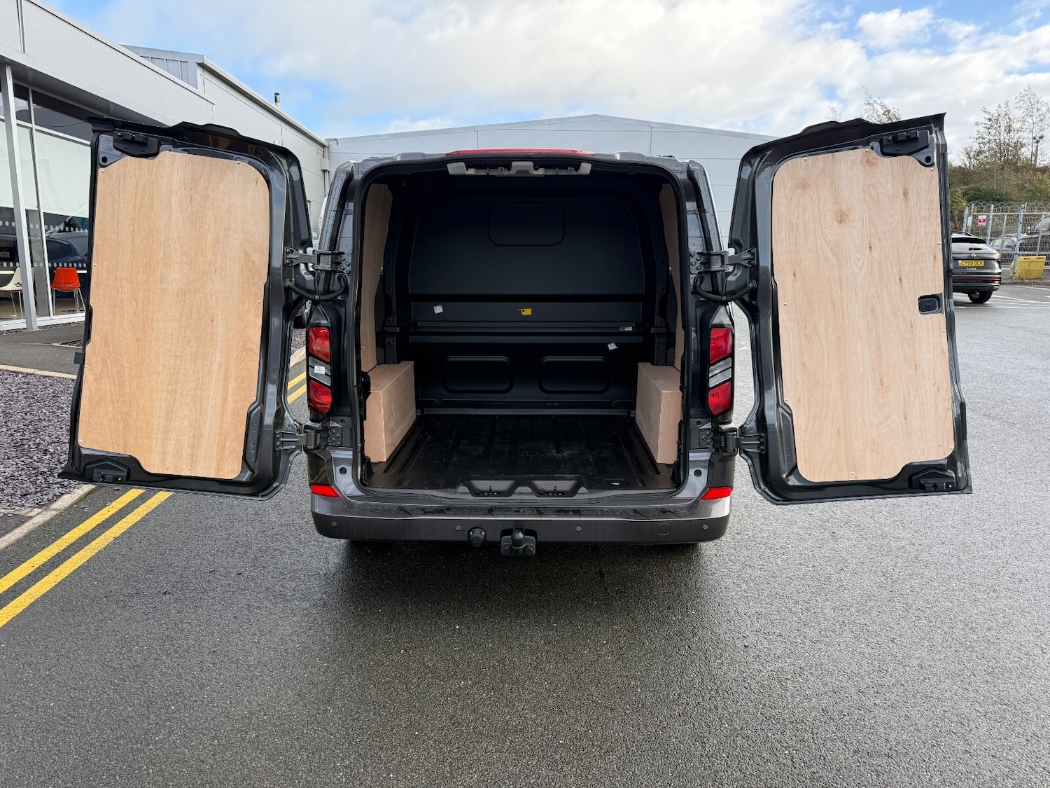 Used Ford Transit Custom for sale - 76623631: Photo 15