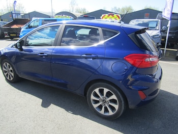 Used Ford Fiesta 2017 for sale - 78356570: Photo