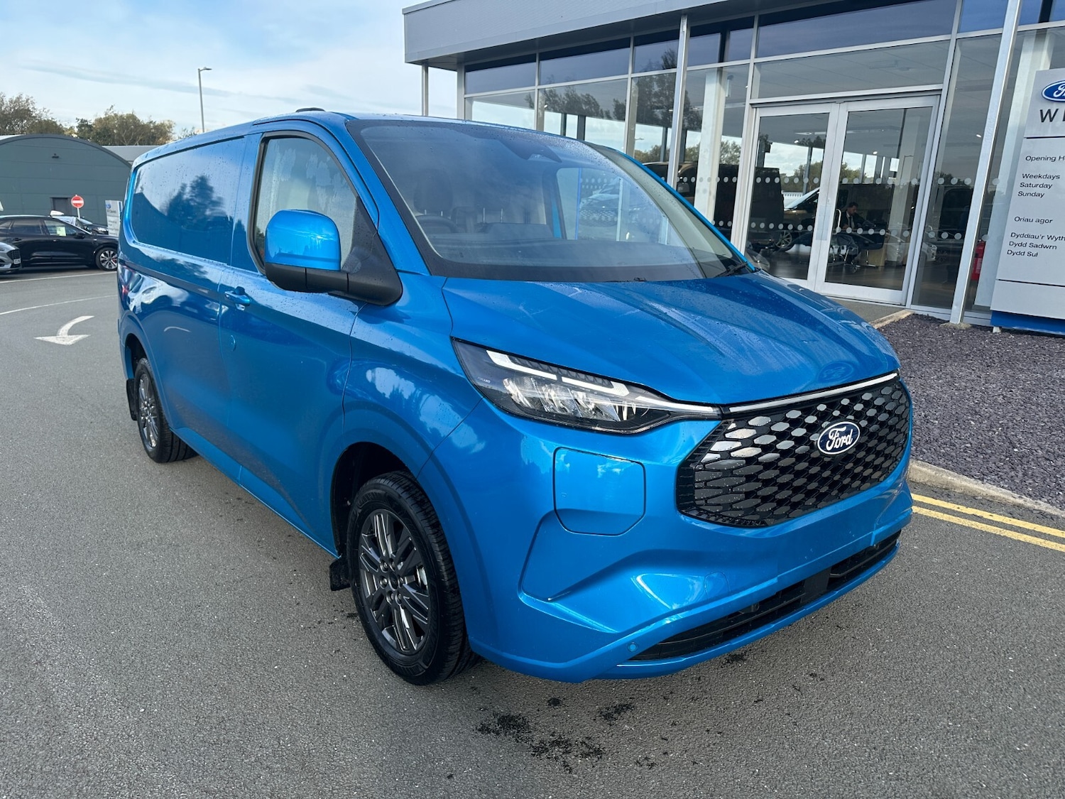 Used Ford Transit Custom for sale - 76622954: Photo 1