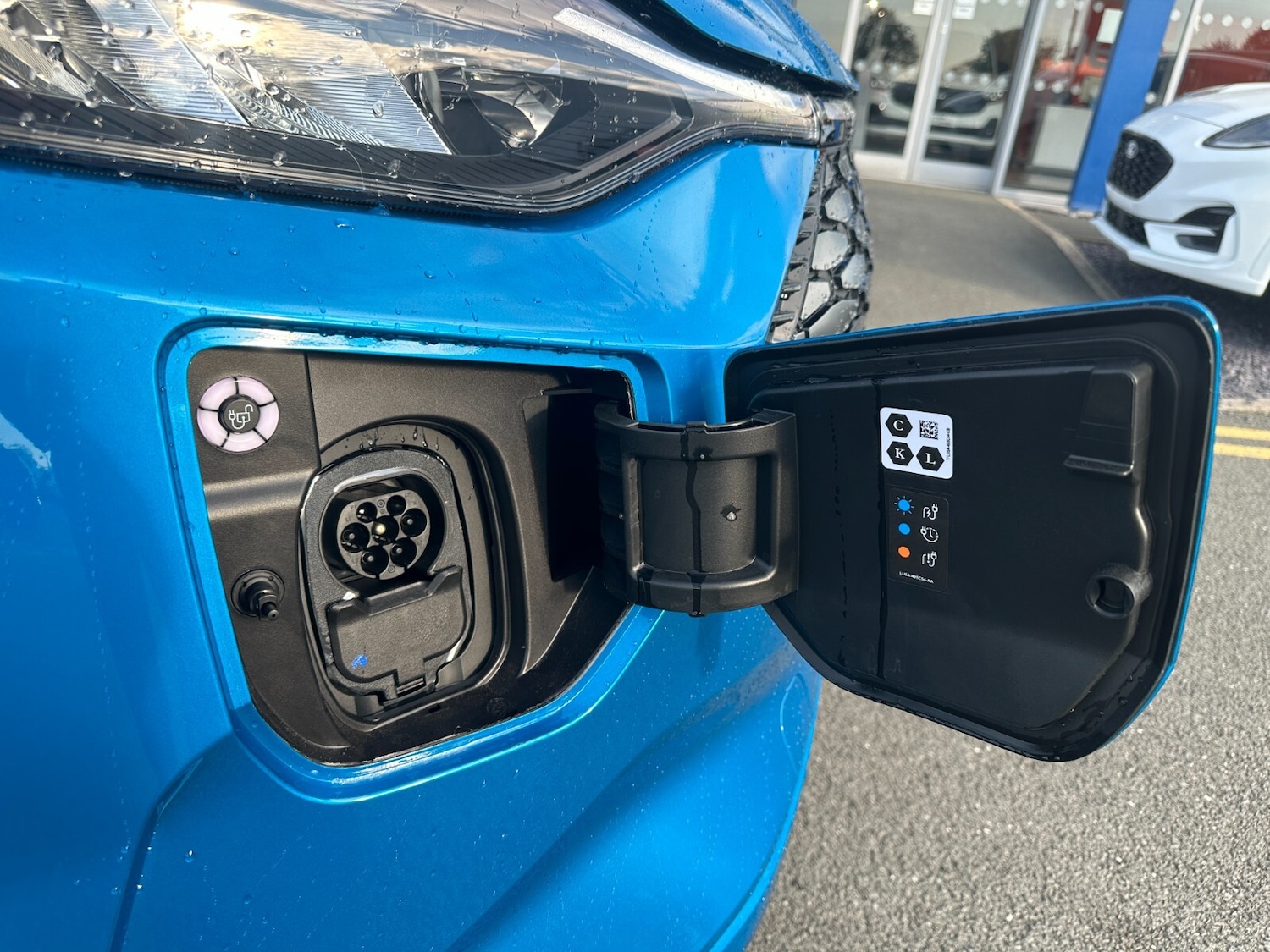 Used Ford Transit Custom for sale - 76622954: Photo 2