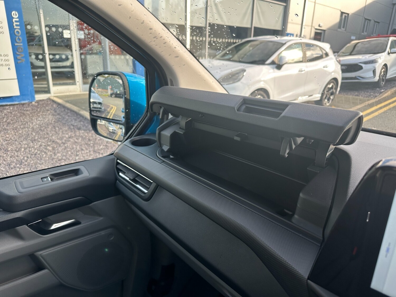 Used Ford Transit Custom for sale - 76622954: Photo 51