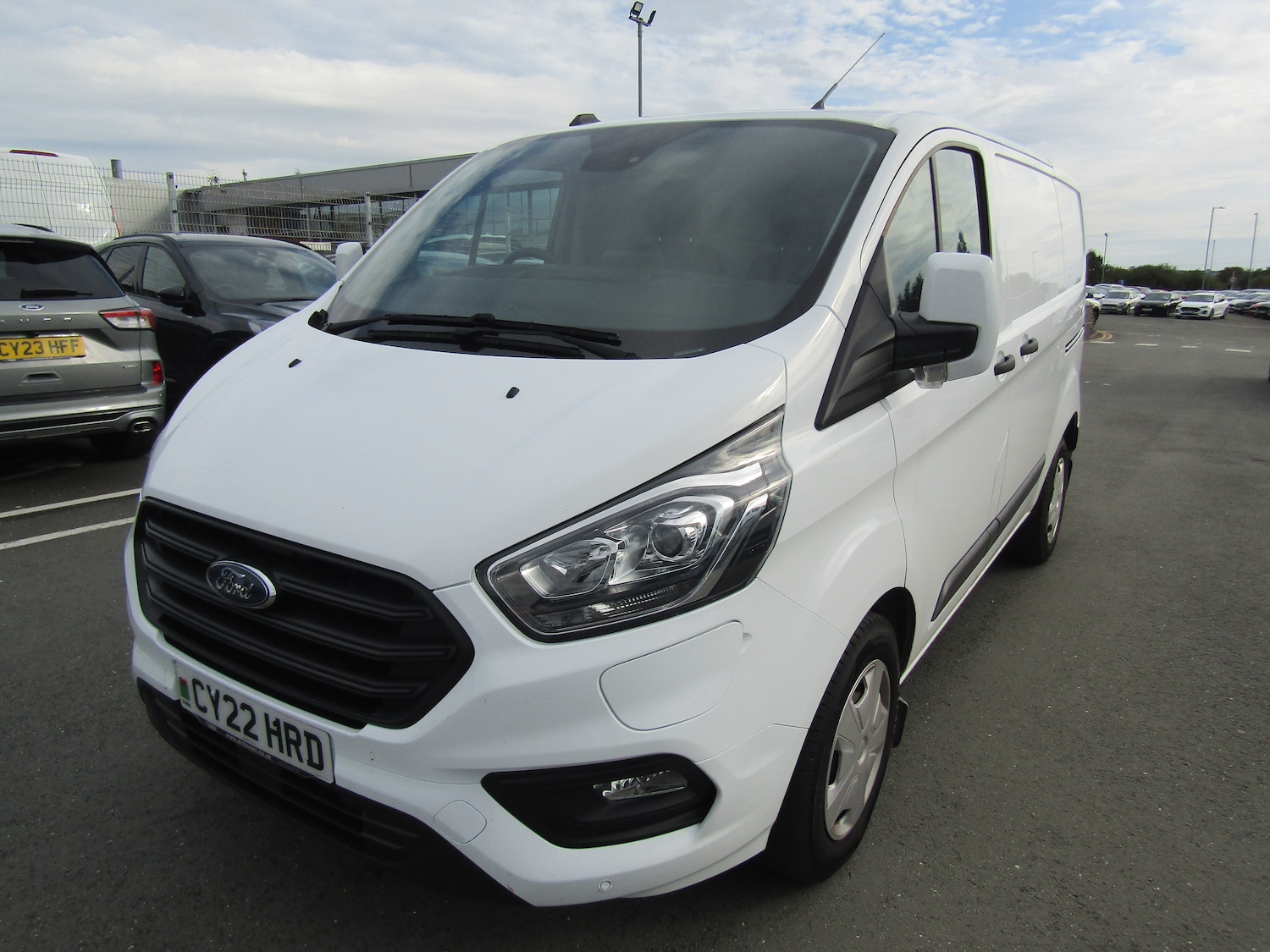 Used Ford Transit Custom 2022 for sale - 76276213: Photo 2
