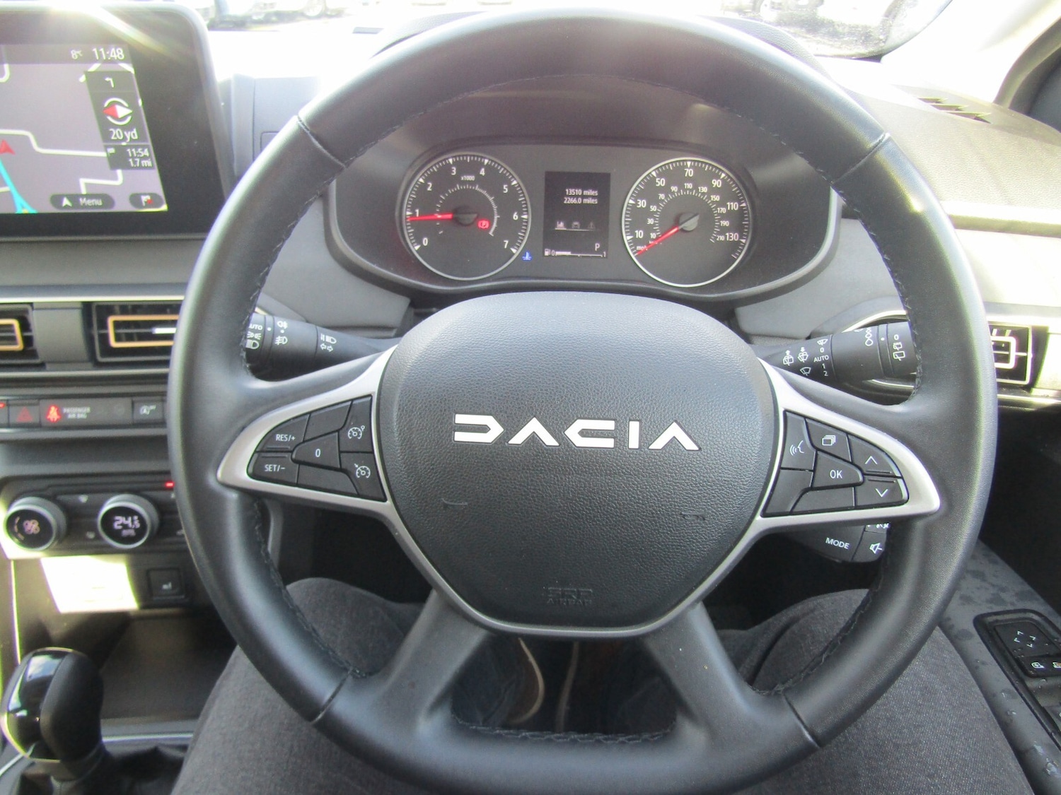 Used Dacia Sandero Stepway 2023 for sale - 76738239: Photo 14