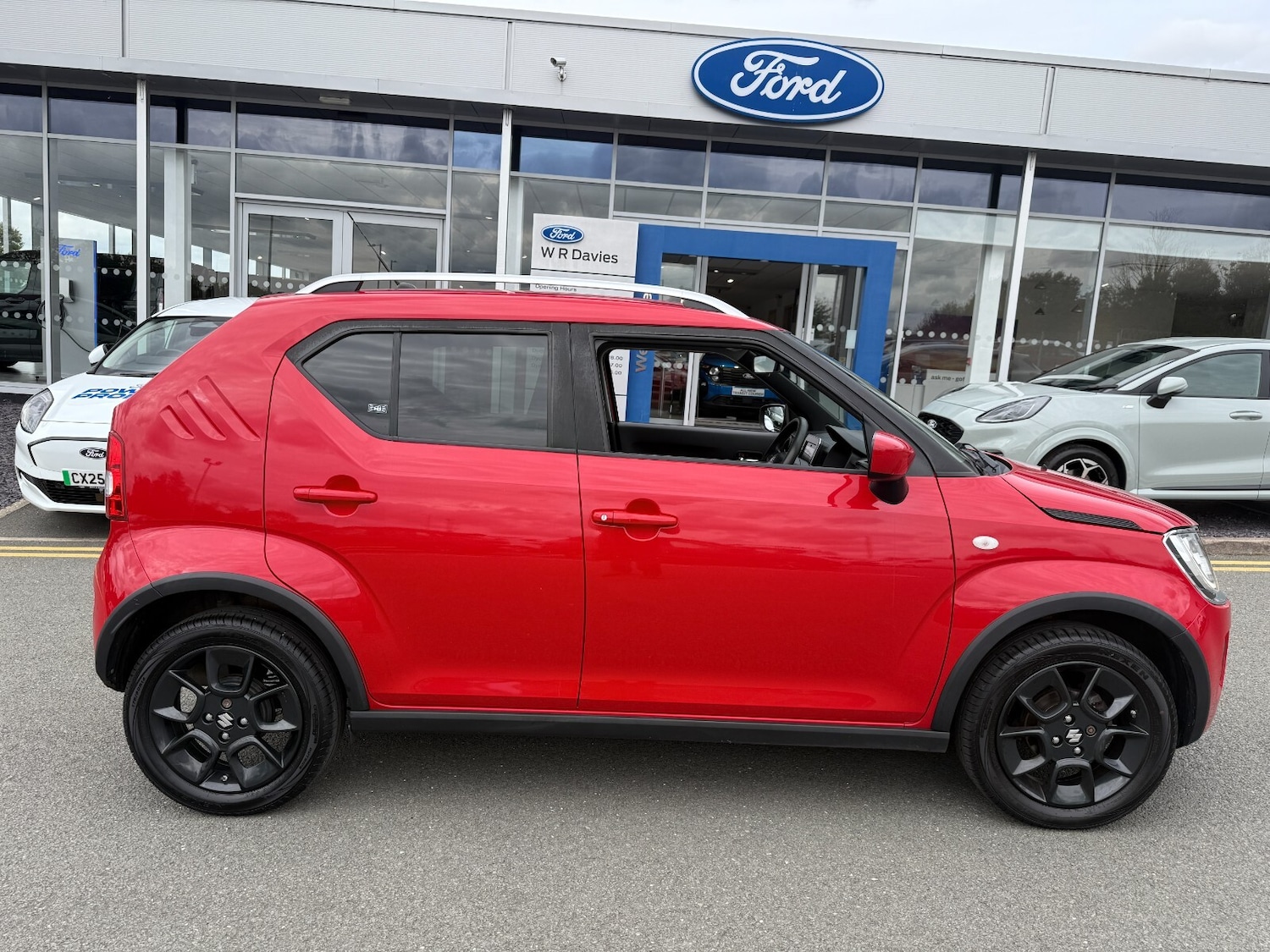 Used Suzuki Ignis 2021 for sale - 76276750: Photo 11