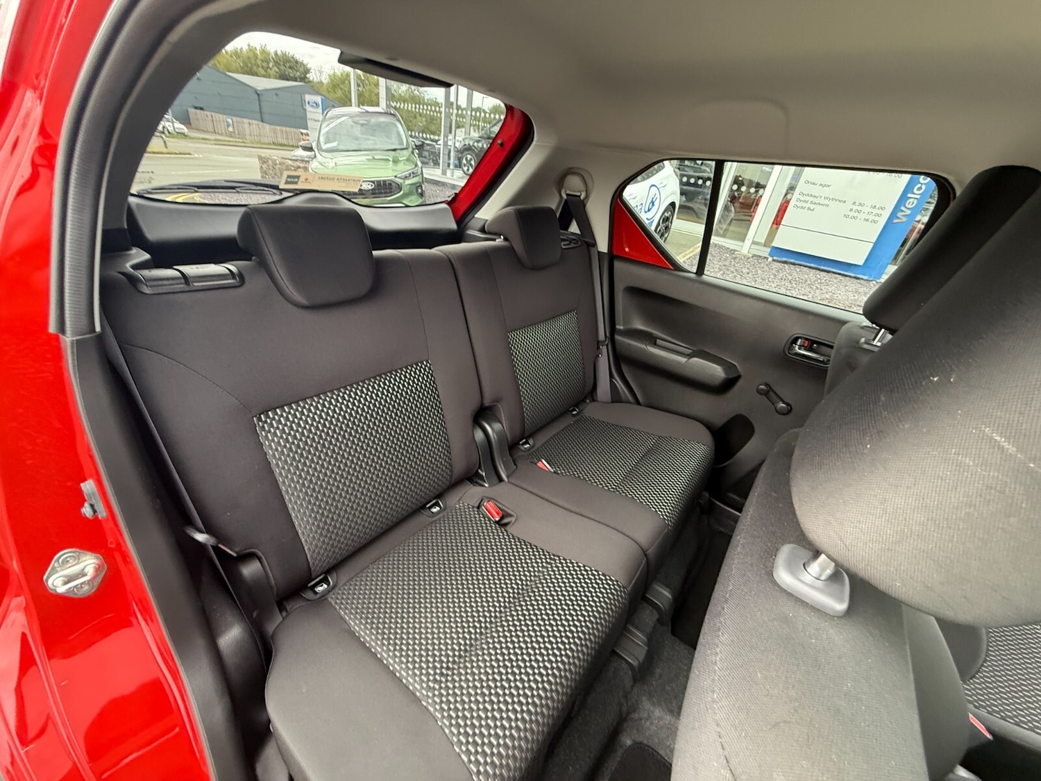 Used Suzuki Ignis 2021 for sale - 76276750: Photo 12