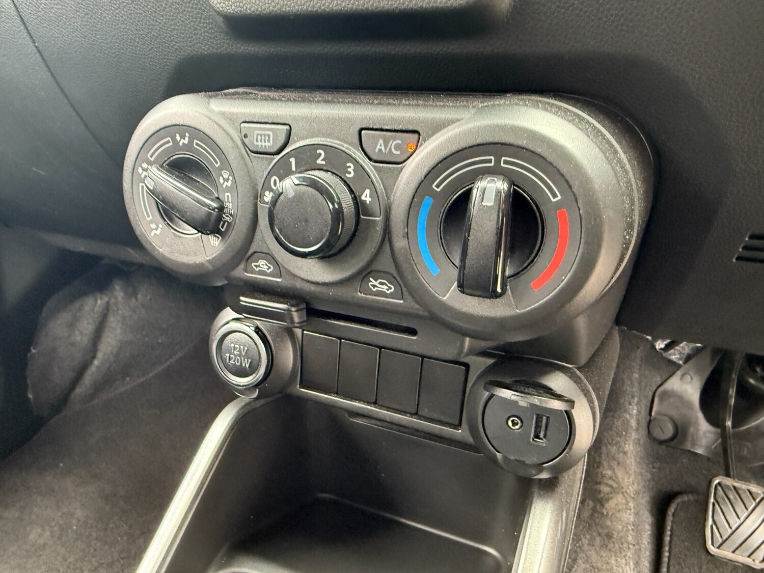 Used Suzuki Ignis 2021 for sale - 76276750: Photo 25