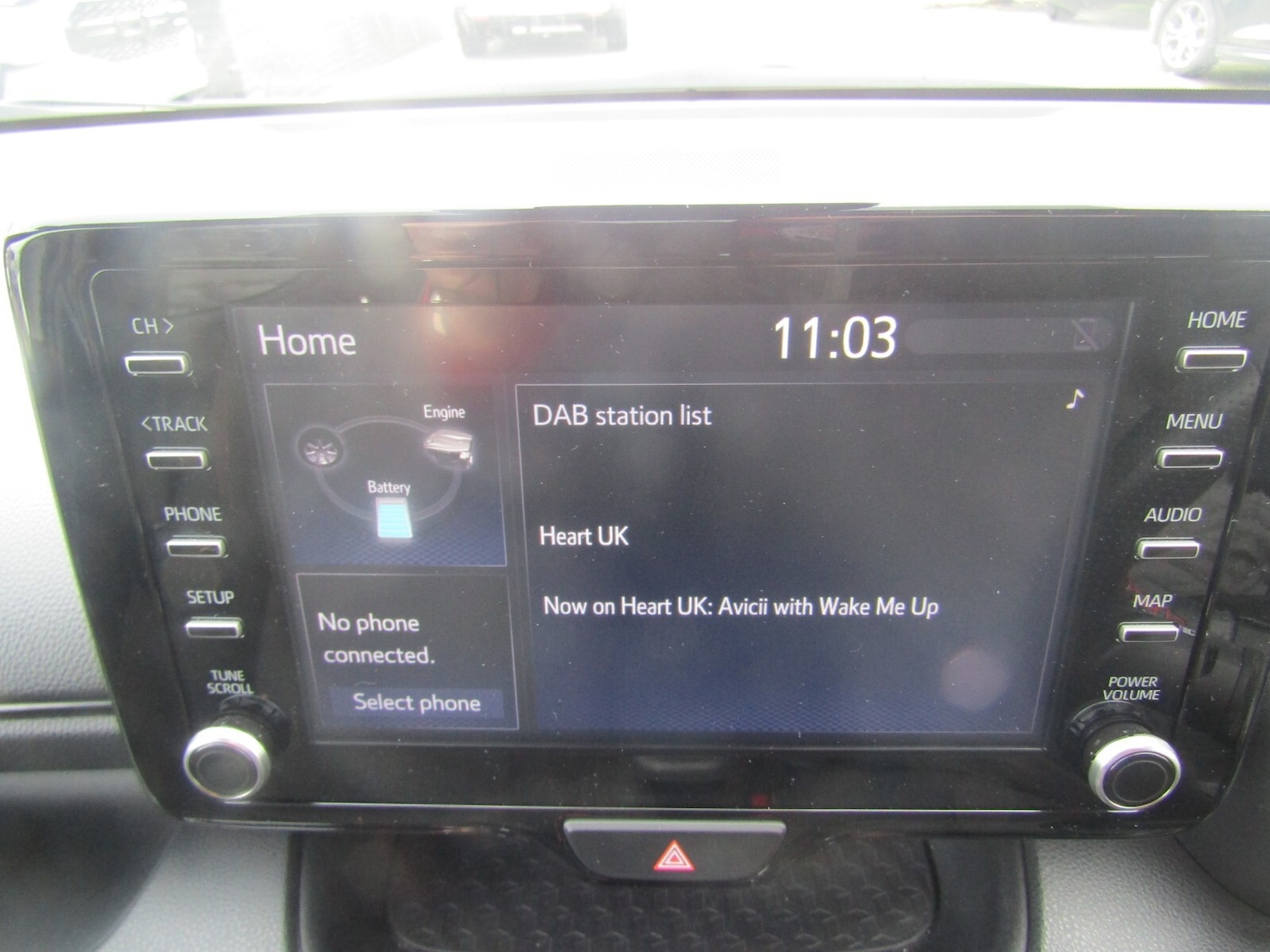 Used Toyota Yaris 2023 for sale - 76704330: Photo 23