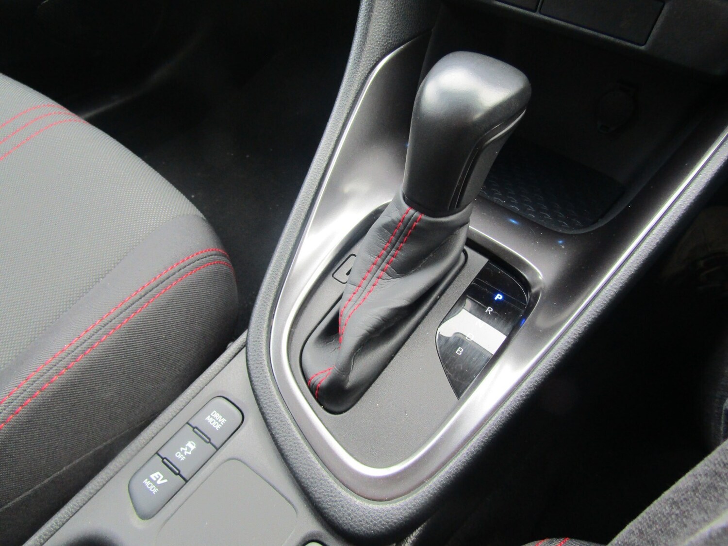 Used Toyota Yaris 2023 for sale - 76704330: Photo 26