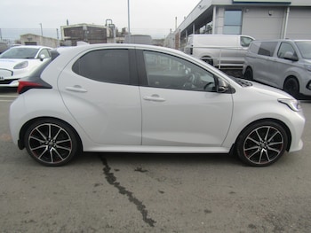 Used Toyota Yaris 2023 for sale - 76704330: Photo