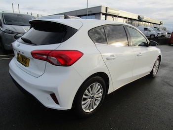 Used Ford Focus 2022 for sale - 77848005: Photo