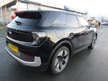 Used Ford Explorer 2024 for sale - 75467234: Photo