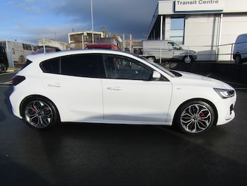 Used Ford Focus 2023 for sale - 77592101: Photo