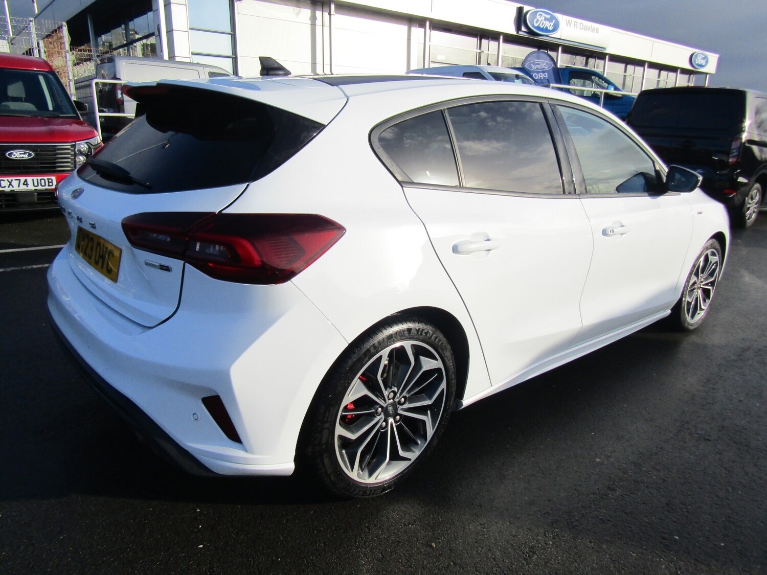 Used Ford Focus 2023 for sale - 77592101: Photo 3