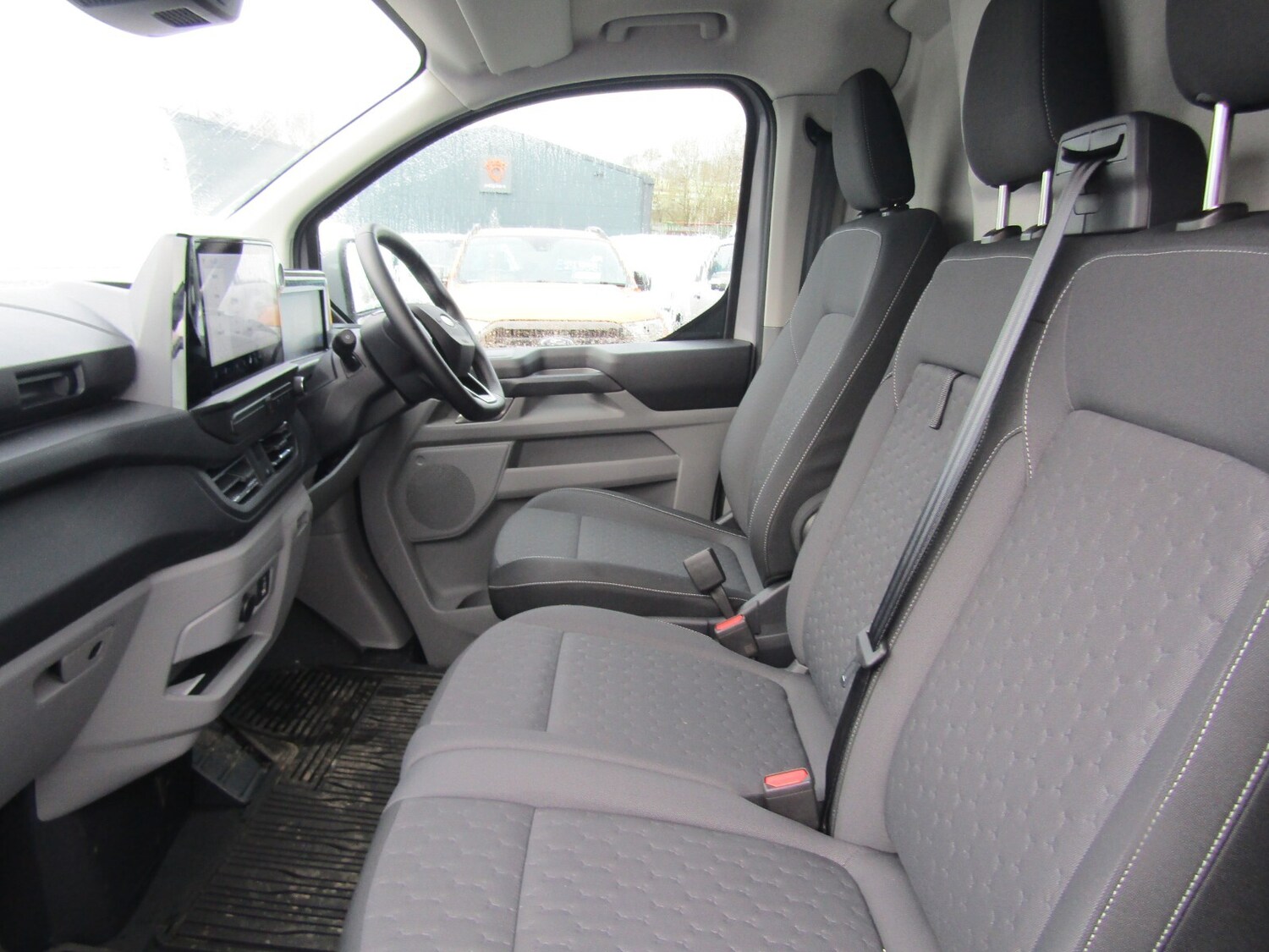 Used Ford Transit Custom 2024 for sale - 76276446: Photo 13
