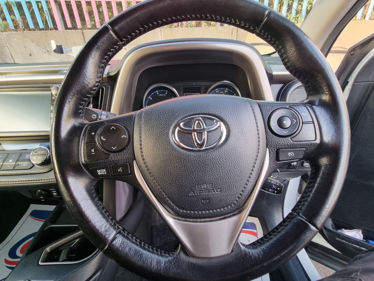 Used Toyota RAV4 2016 for sale - 77398710: Photo 15