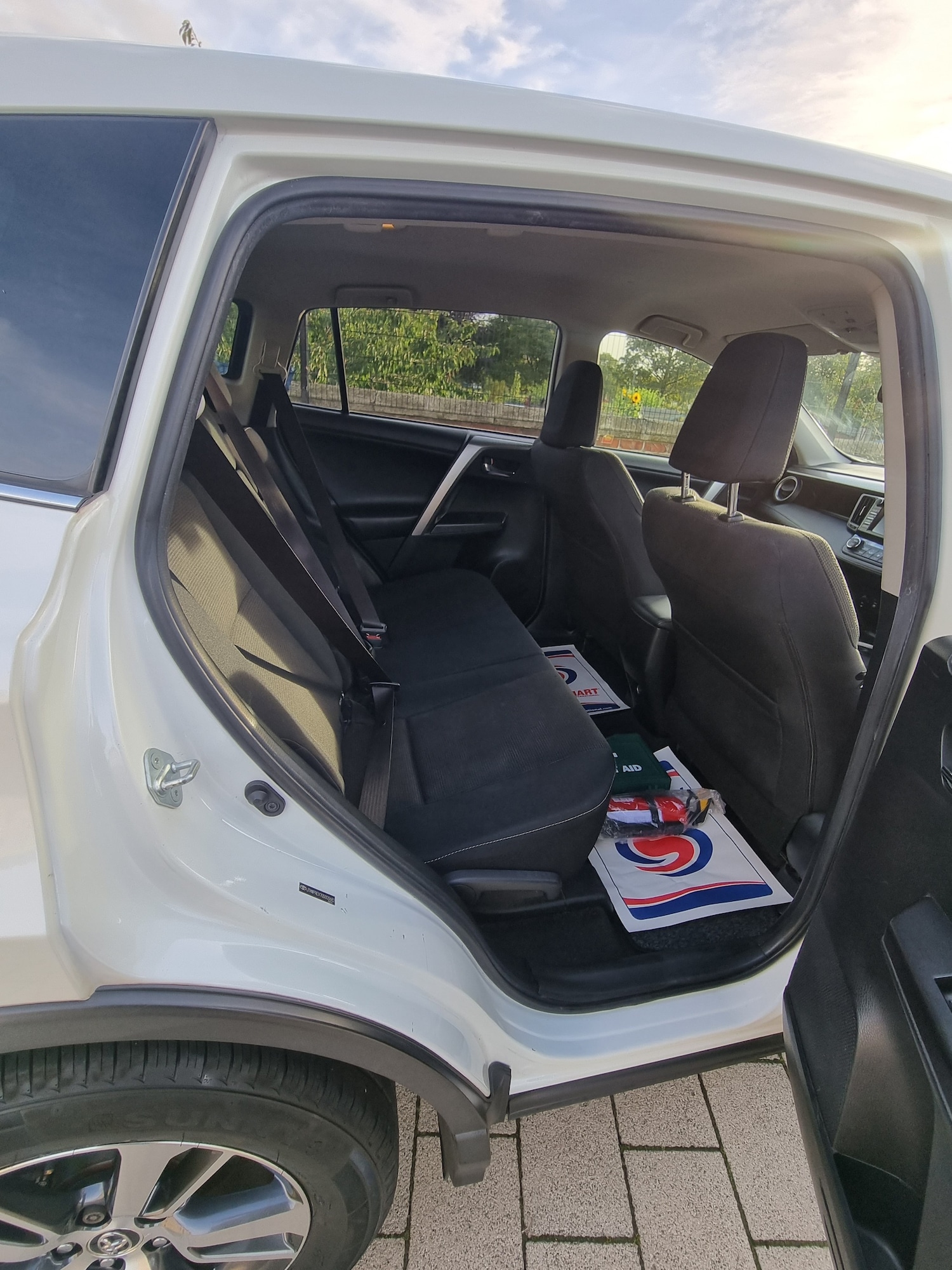 Used Toyota RAV4 2016 for sale - 77398710: Photo 9