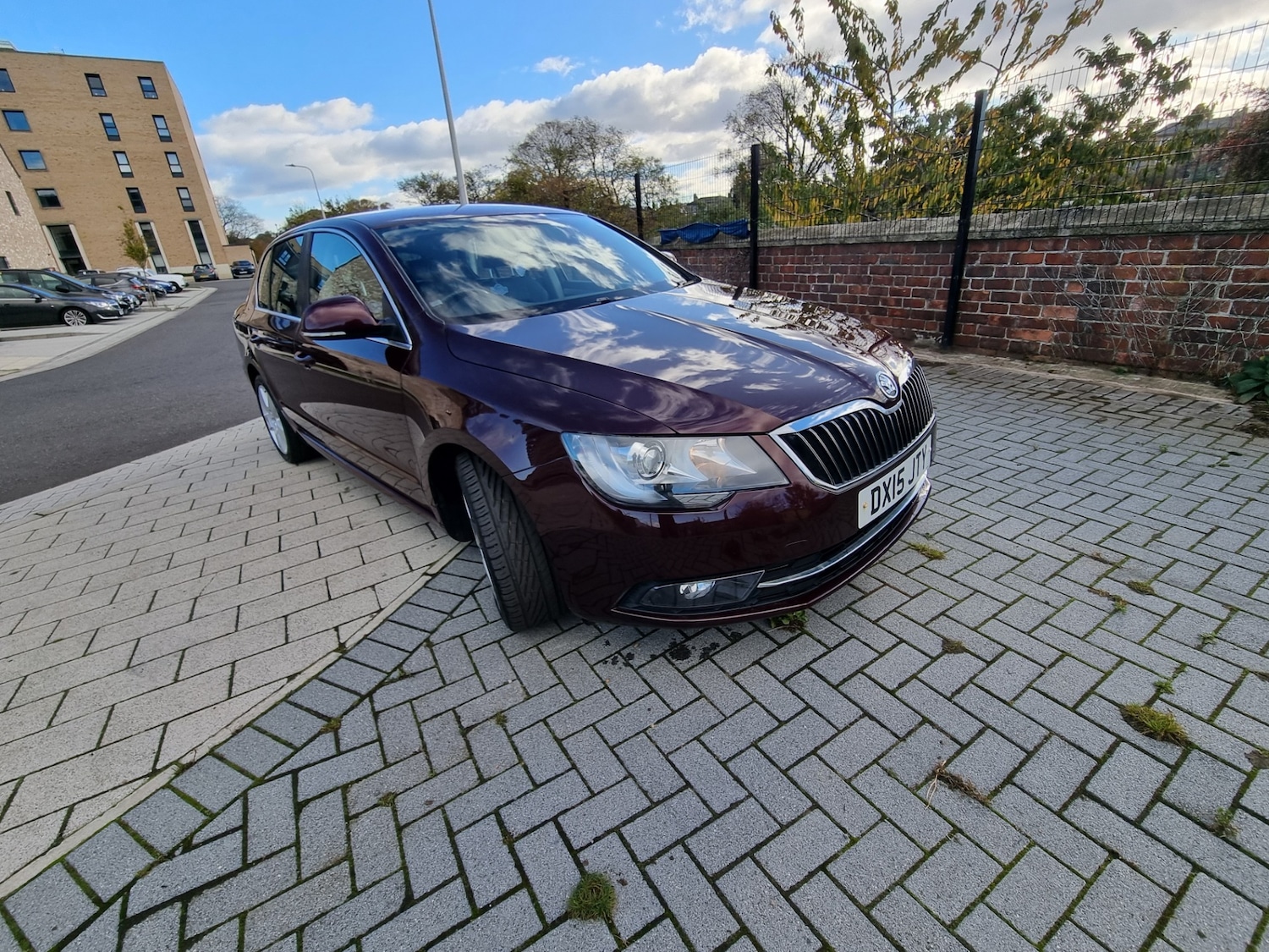 Used Skoda Superb 2015 for sale - 76374587: Photo 3