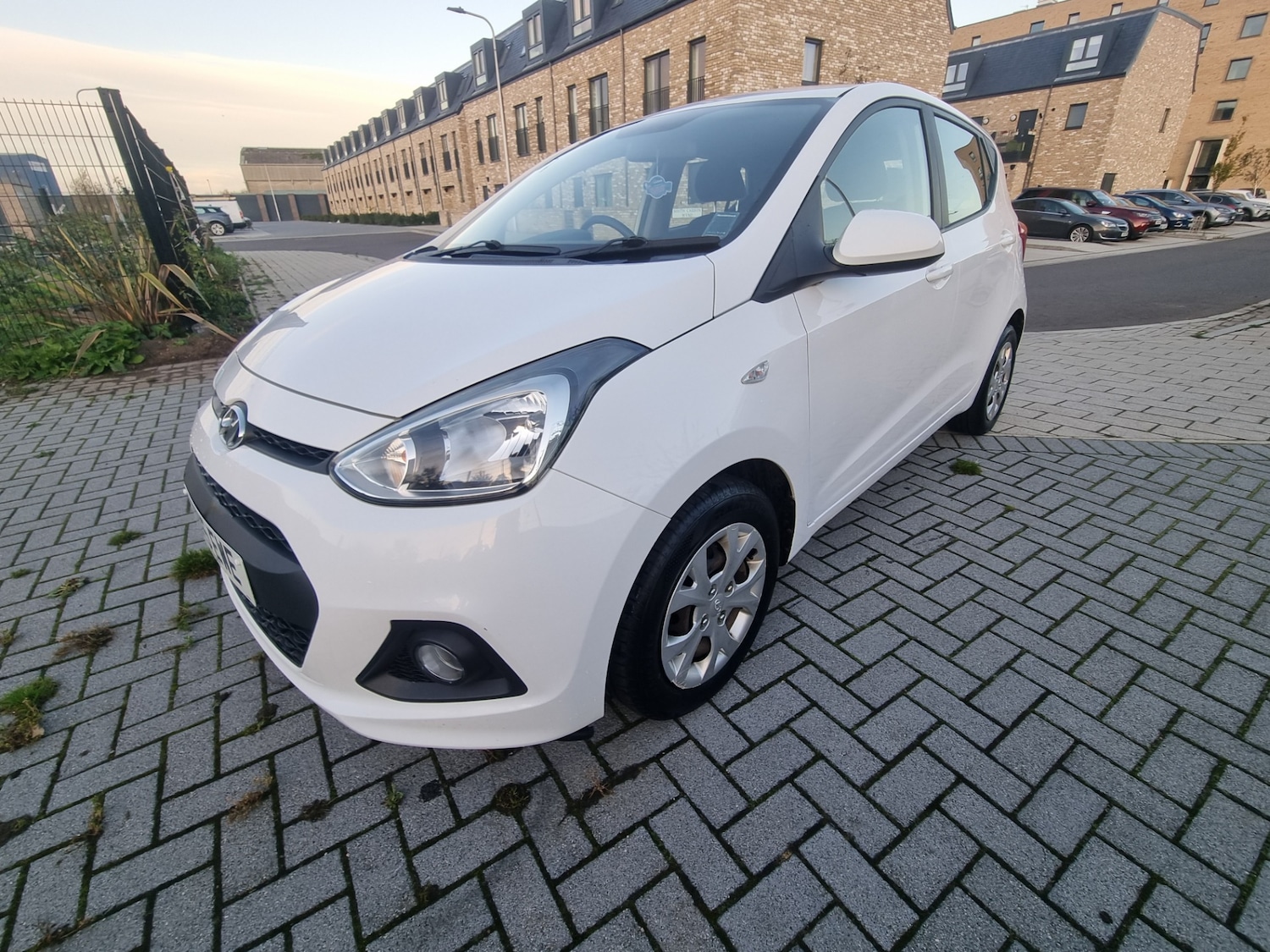 Used Hyundai i10 2015 for sale - 76404510: Photo 5