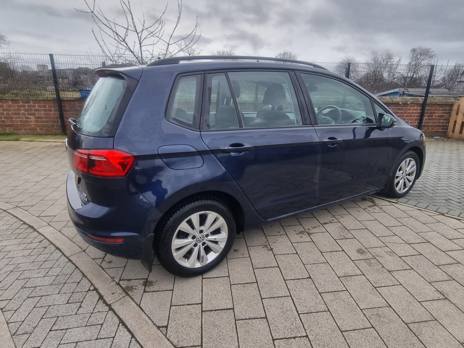 Used Volkswagen Golf SV 2015 for sale - 77729537: Photo 9
