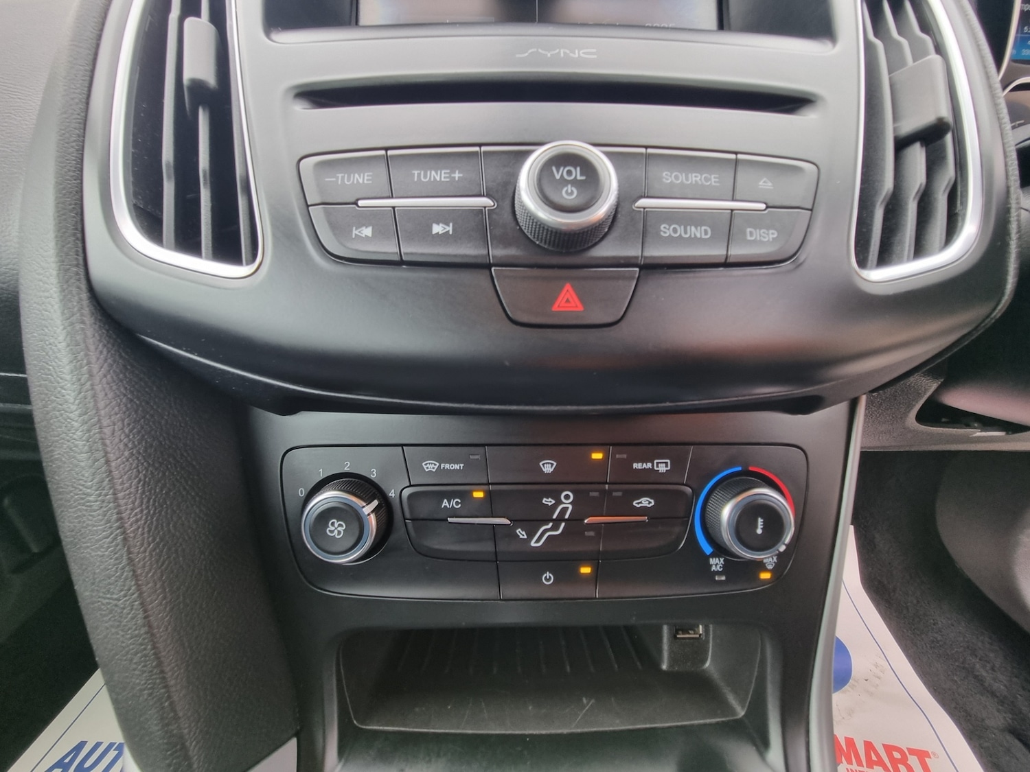 Used Ford Focus 2016 for sale - 76179112: Photo 14