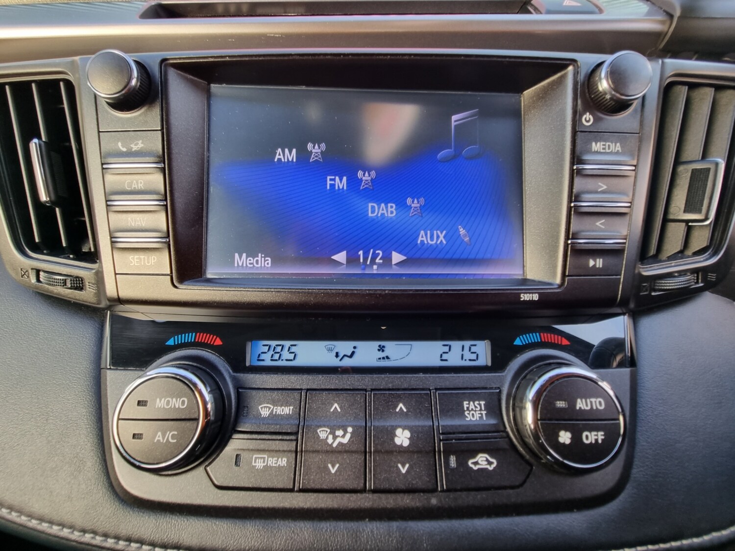 Used Toyota RAV4 2016 for sale - 75987074: Photo 13