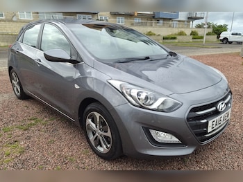 Used Hyundai i30 2015 for sale - 78900292: Photo
