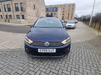 Used Volkswagen Golf SV 2015 for sale - 78555041: Photo