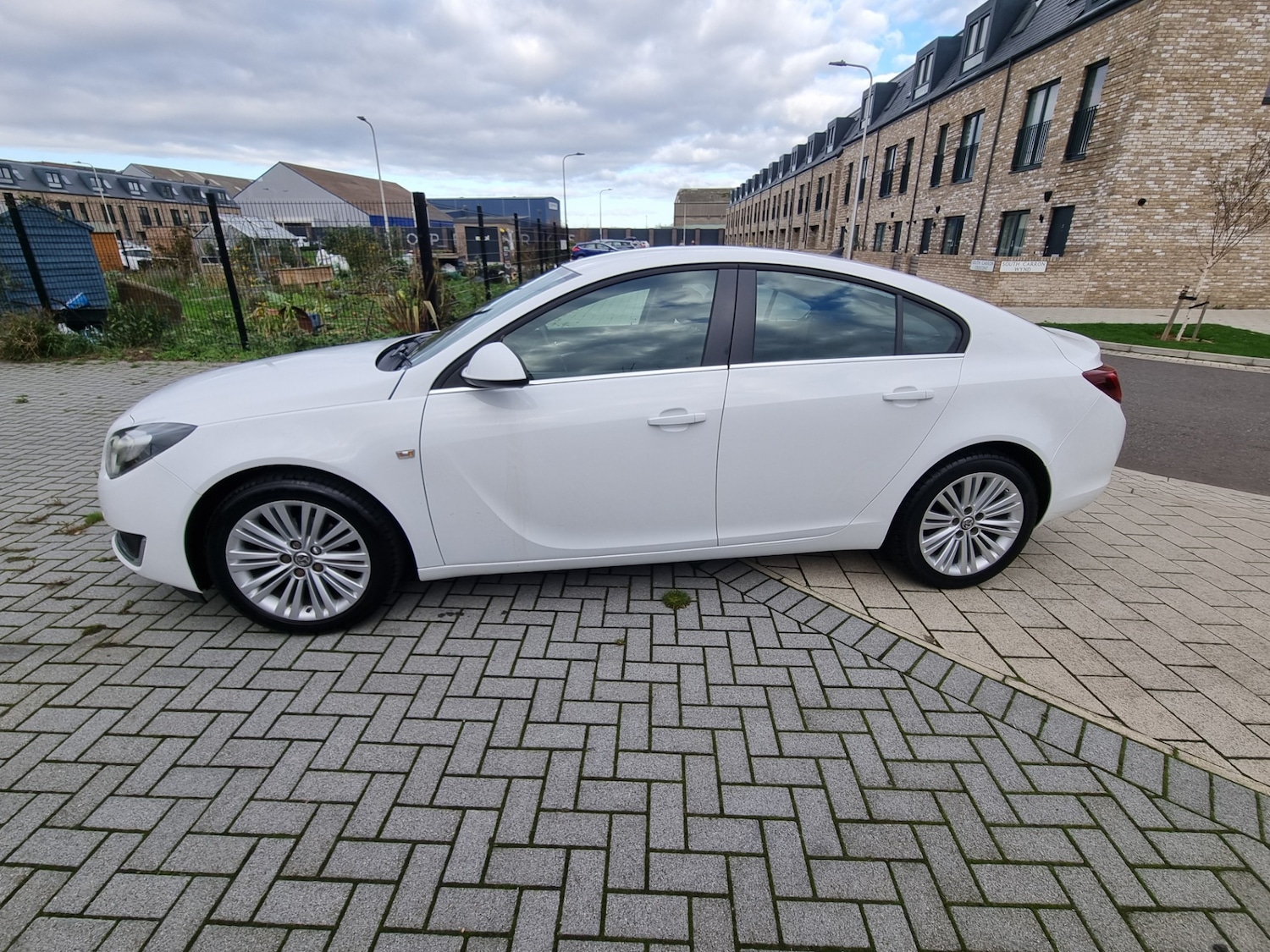 Used Vauxhall Insignia 2016 for sale - 76594761: Photo 5