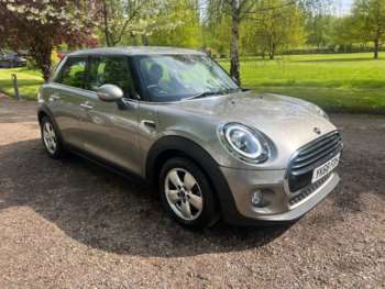 2019 (68) - 1.5 Cooper Classic Steptronic Euro 6 (s/s) 5dr