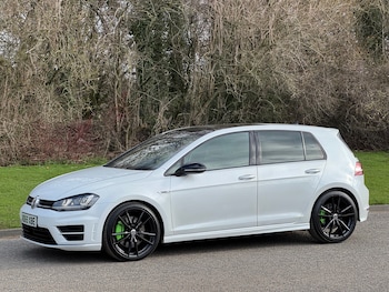 Used Volkswagen Golf 2016 for sale - 77918779: Photo