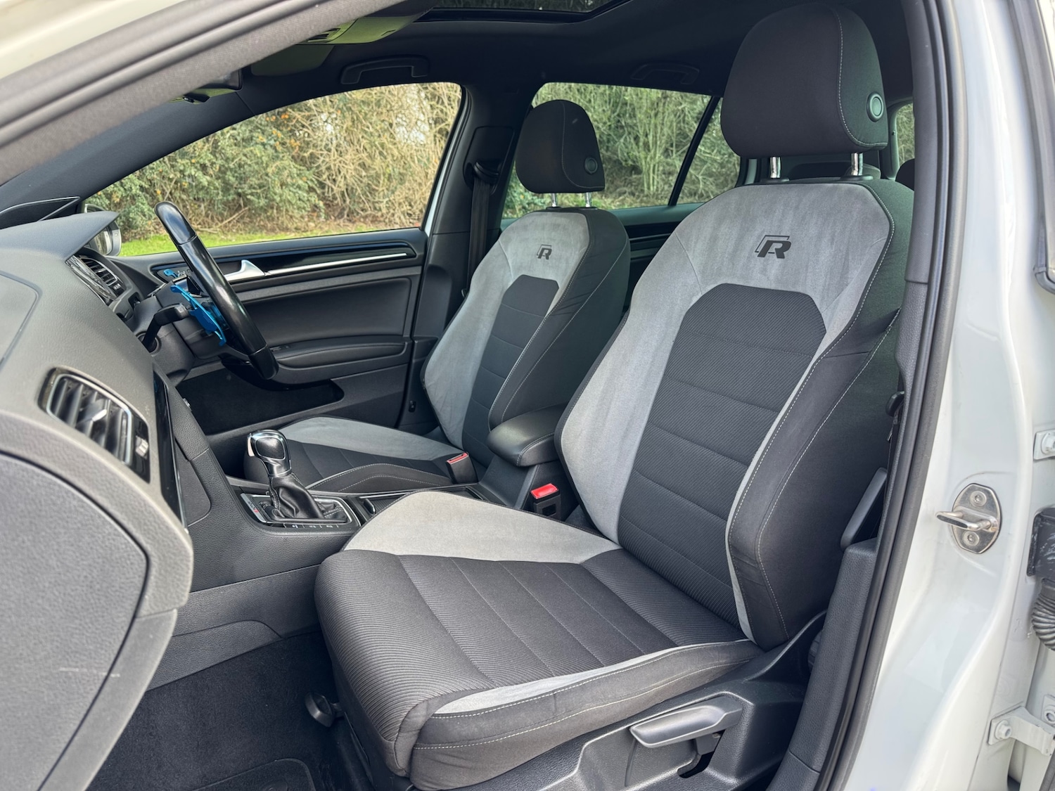 Used Volkswagen Golf 2016 for sale - 77918779: Photo 9