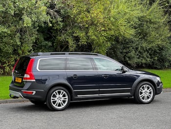 Used Volvo XC70 2016 for sale - 79815339: Photo