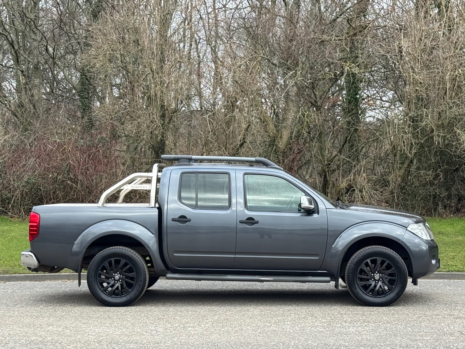 Used Nissan Navara 2015 for sale - 77617884: Photo 2