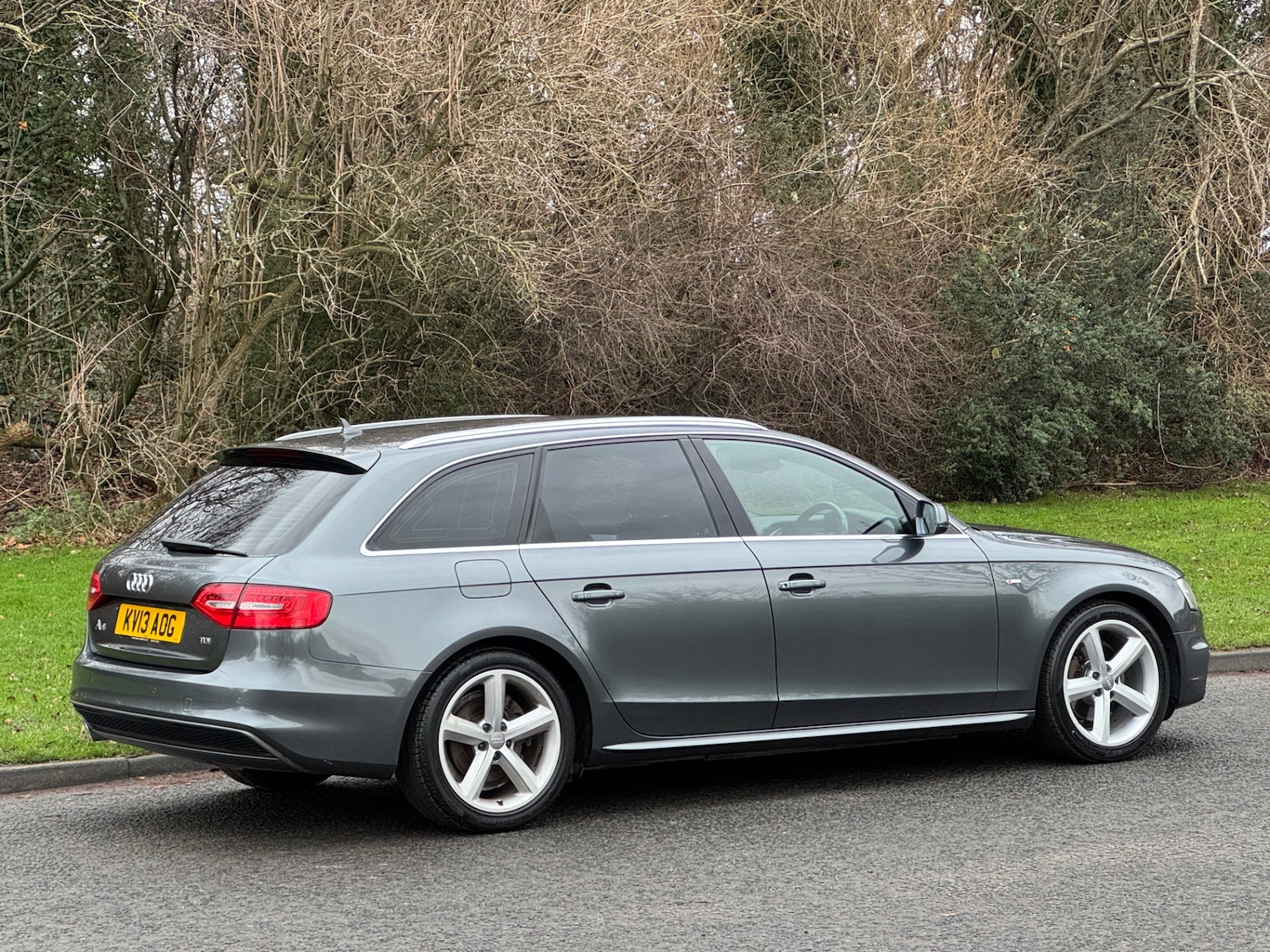 Used Audi A4 2013 for sale - 76982824: Photo 3