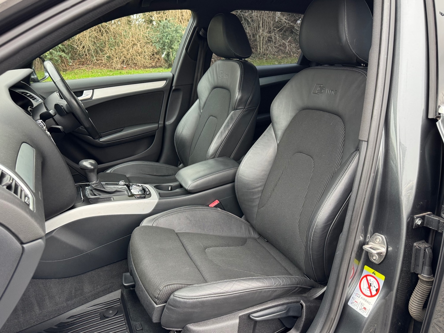 Used Audi A4 2013 for sale - 76982824: Photo 9