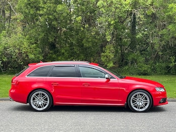 Used Audi A4 2010 for sale - 78392852: Photo