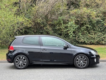 Used Volkswagen Golf 2010 for sale - 75726380: Photo