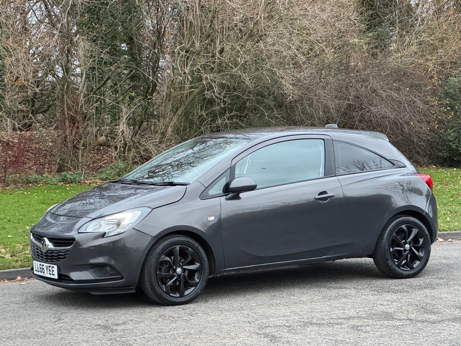 Used Vauxhall Corsa 2016 for sale - 76984917: Photo 4