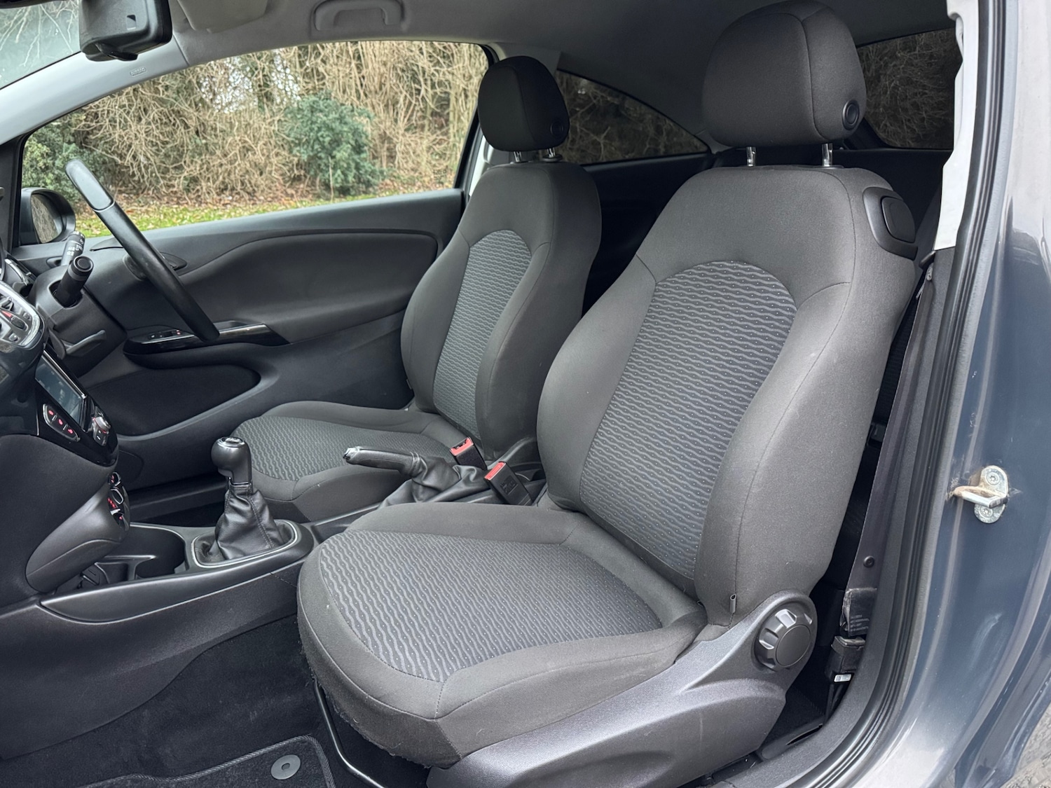 Used Vauxhall Corsa 2016 for sale - 76984917: Photo 9