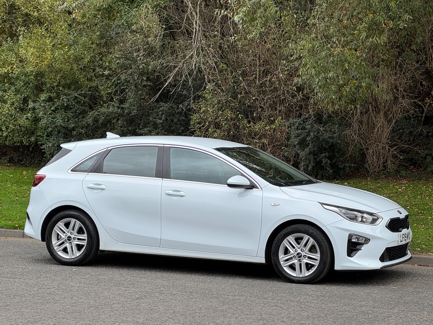 Used Kia Ceed 2019 for sale - 76352690: Photo 1