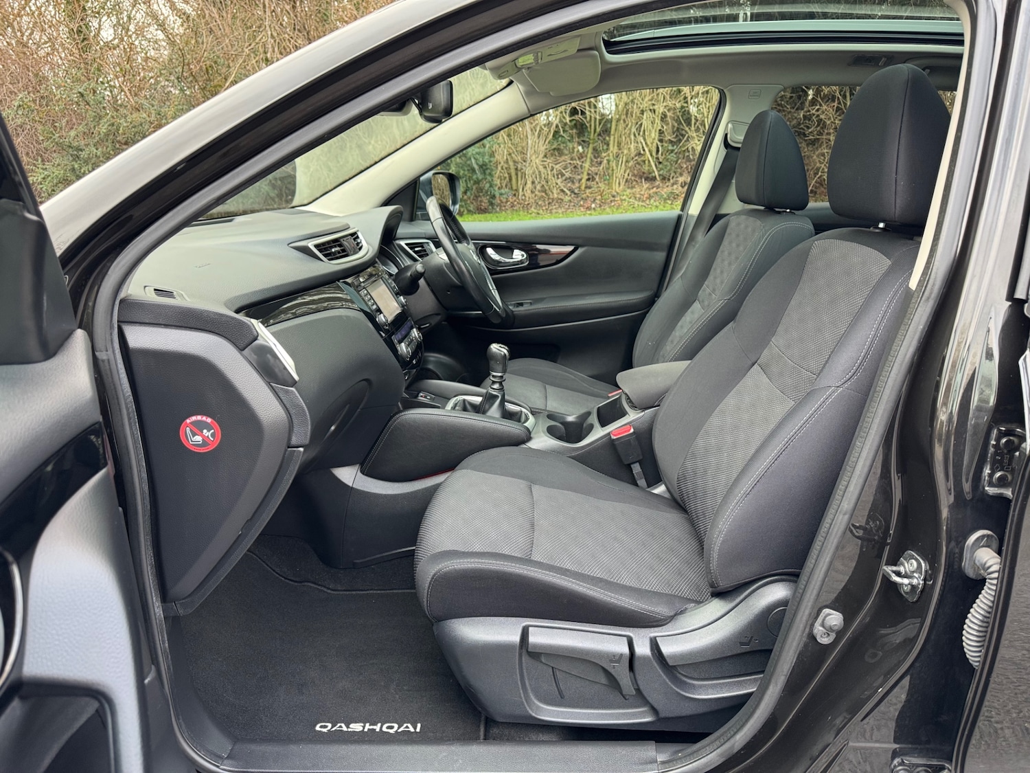 Used Nissan Qashqai 2016 for sale - 77492885: Photo 8